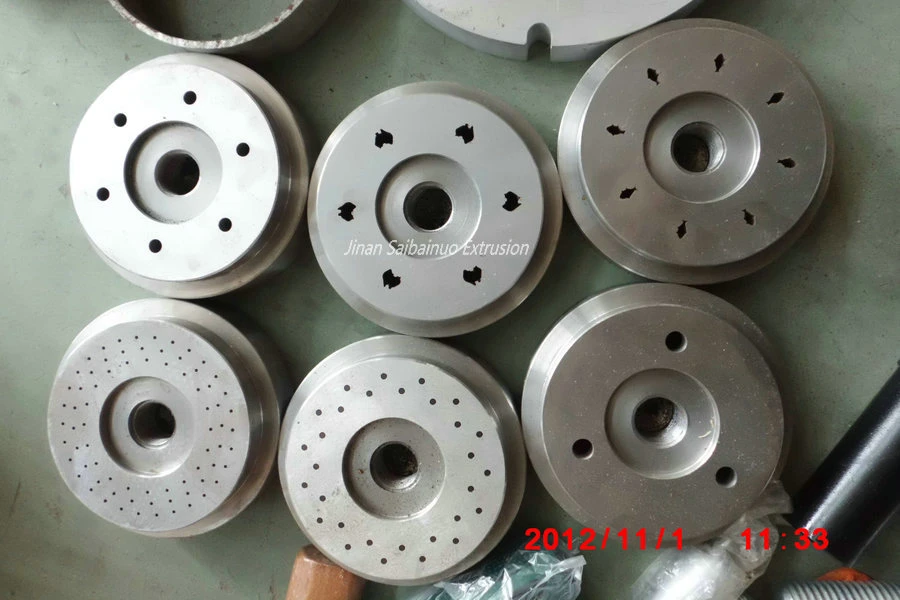 Pet food mould Pet food mould